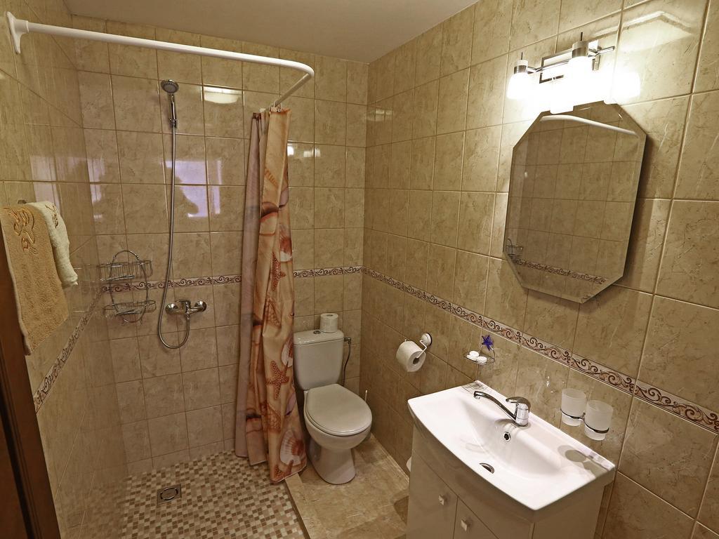 Juro Guest House Siauliai  Ngoại thất bức ảnh