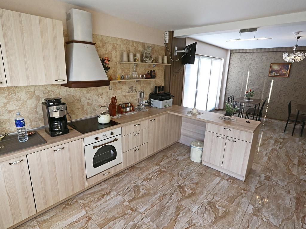 Juro Guest House Siauliai  Ngoại thất bức ảnh