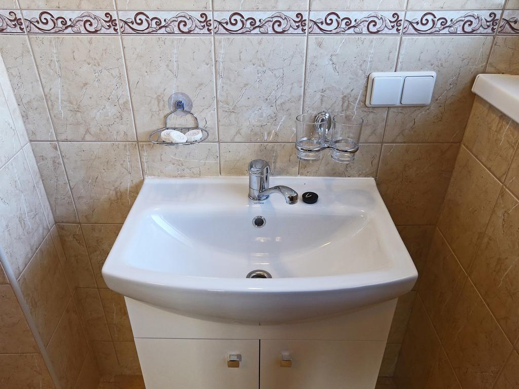 Juro Guest House Siauliai  Ngoại thất bức ảnh