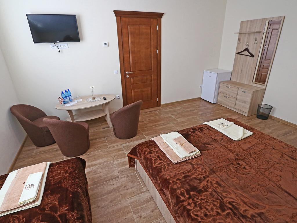 Juro Guest House Siauliai  Ngoại thất bức ảnh