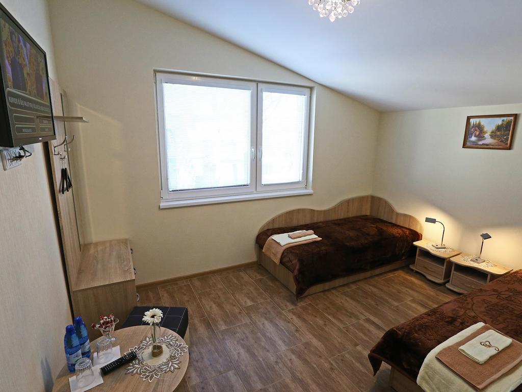 Juro Guest House Siauliai  Ngoại thất bức ảnh